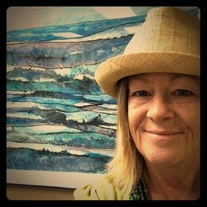 Meet your Posher, Suzanne